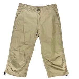 Women's Tan Capris
